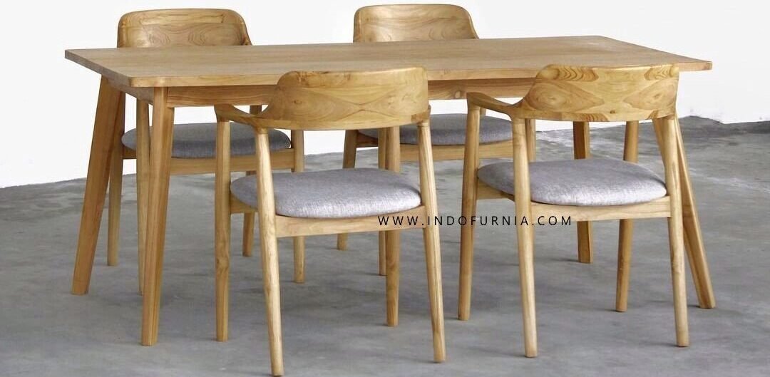 Set Meja Makan 4 Kursi Cafe Hiroshima Kayu Jati edited 1