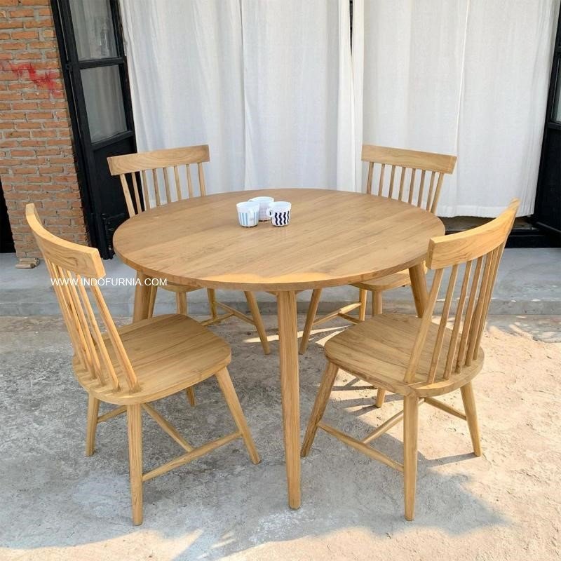 Set Meja Makan Bundar 4 Kursi Cafe Kayu Jari Jari 1 Set Meja Makan Bundar 4 Kursi Cafe Kayu Jari Jari